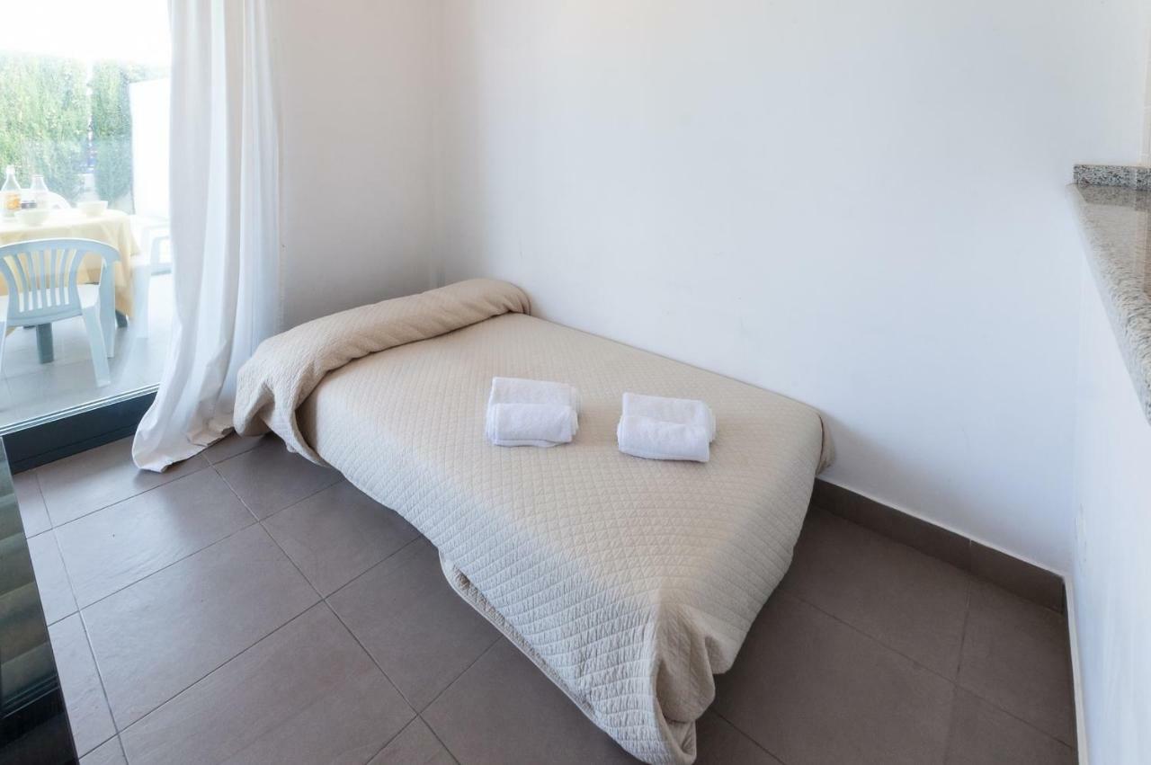 Premium 17 Villa Les Deveses Exterior photo